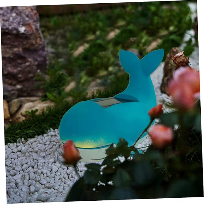 MERRYHAPY Solar Whale Decor Led Light Resin Garden Lamp with Polycrystalline Solar Panel for Outdoor Lawn and Patio Decor Adorable Night Light