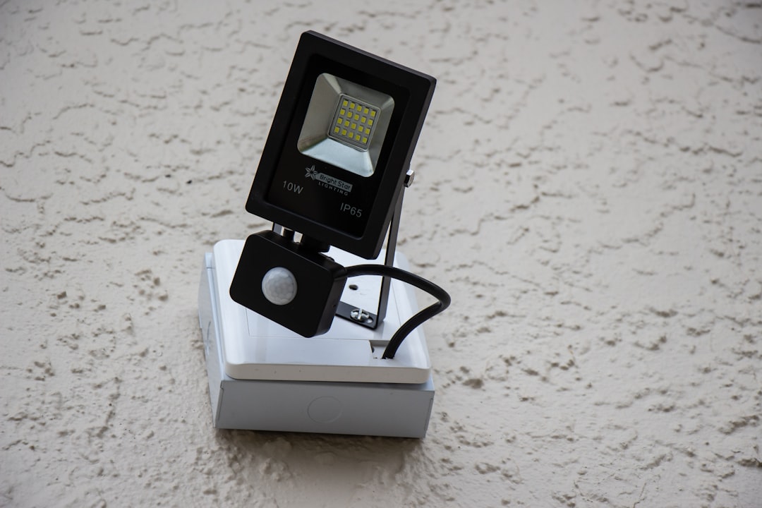 How to Position an External PIR Sensor for Driveway Security Lights