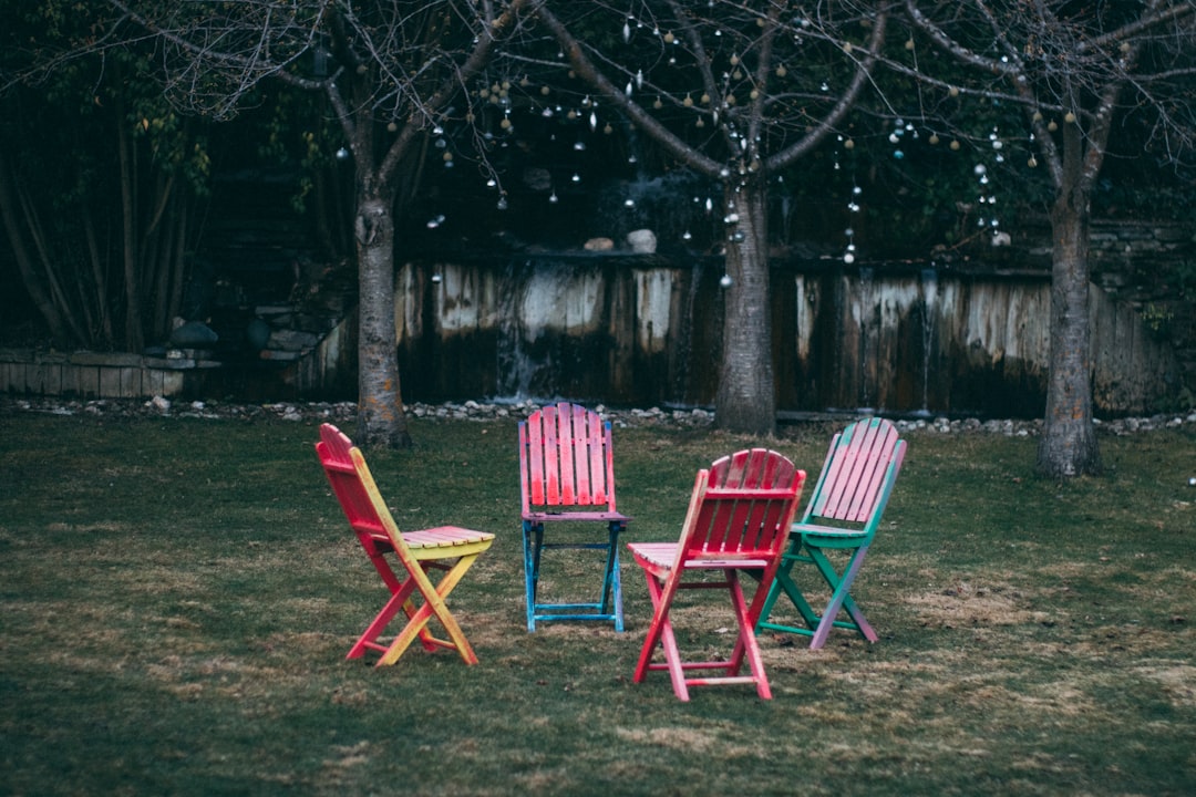 Create the Perfect Cozy Ambient Lighting Scheme for Your Backyard Gatherings