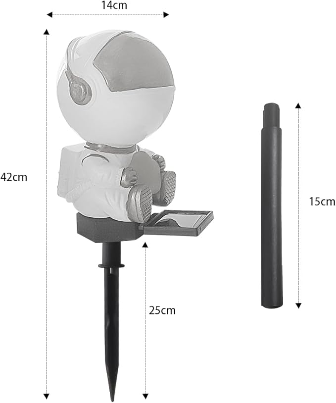 Solar Astronaut Stake Light Outdoor Changing Color Illuminating Decorative Solar Ground Stake Light for Patio Walkway Pathway Backyard Landscape Decoration (Silver_)