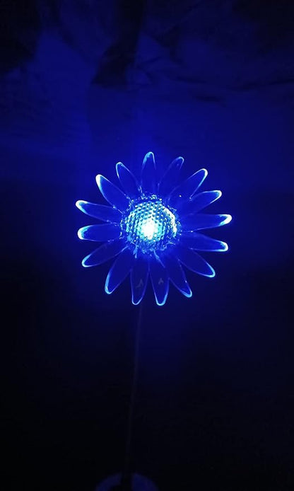 Starry Illuminate 3 PCS Solar Color Changing Style Garden Stake Light Pathway Stake Light (Sunflower)