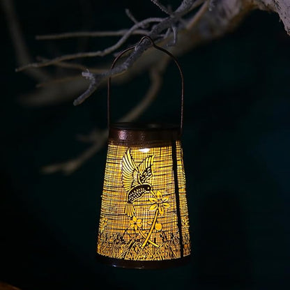 Solar Hummingbird Garden Lights Outdoor Decor - Auto On/Off Iron Trellis Solar Lights with 6 LED, Waterproof Solar Powered Firefly Lights for Yard, Fence, Patio, Pathway Landscape Decoration