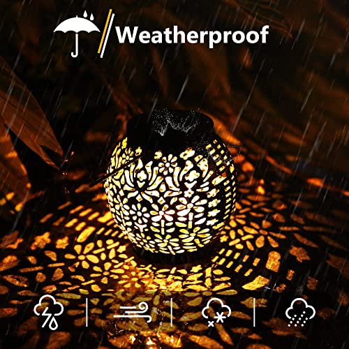 Brizled Solar Lantern Lights, 2 Pack Outdoor LED Hanging Lantern Lights with Star Projection, Warm White Solar Garden Lighting Retro Table Lanterns Light Waterproof for Garden Patio Courtyard Path