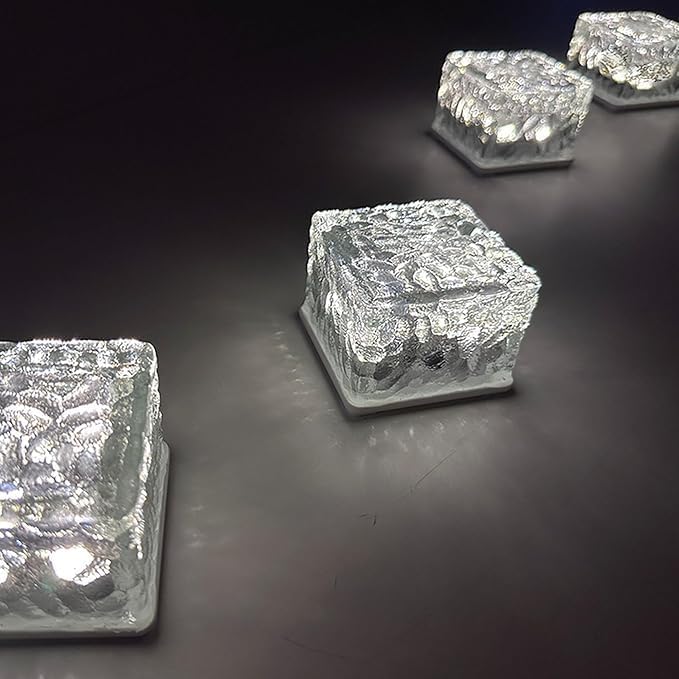 Blumoo 4pcs Solar Brick Lights Solar Glass Cube Light mit 4 Led,2.8 X2.8 X1.96 Inches (White)