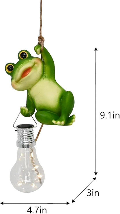 Solar Light Outdoor Frog Garden Decor Hanging Figurines Animals Porch Yard Outside Decoration Statues Tree Hugger Decorative Wall Window Fence Lighting Bulb LED