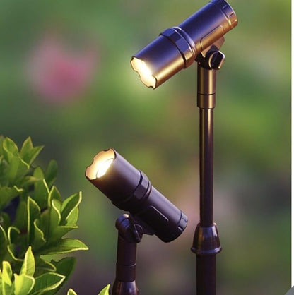Energizer Solar-Powered Garden Lights - 2 Pack Oil Rubbed Bronze LED Spotlight with Smart Focus & 100 Lumen Output, Waterproof & Easy to Install Solar Landscaping Lights for Lawn & Patio Decorations