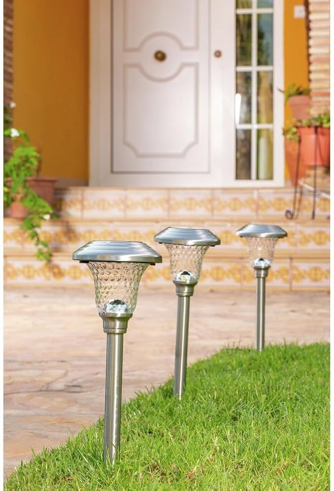 BLACK+DECKER Solar-Powered Outdoor Path Light - 8 Pack (BDSLPT8P)