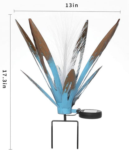 Metal Agave Lawn Garden Statue Decoration ， Metal AloeVera Solar Waterproof Light Stake，DIY Hand Painted Agave Rustic Sculpture Solar Light， with Color Variable Aloe Vera Art