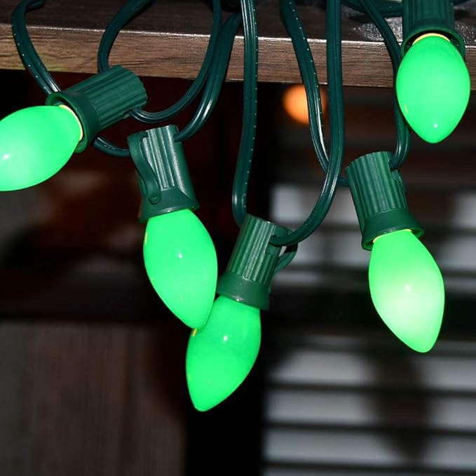 GOOTHY 25 Pack C7 Green Christmas Light Bulbs, C7 Incandescent Christmas Replacement Light Bulbs for Outdoor String | Lumora