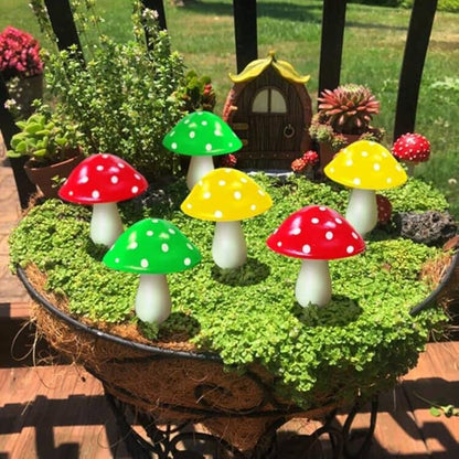 Upgraded Outdoor Solar Garden Mushroom Lights(6 Mushrooms Lamps), 8 Modes Outside Waterproof Solar Powered Christmas Lights Decoration, Yard, Lawn, Pathway... (Multi-Colored)