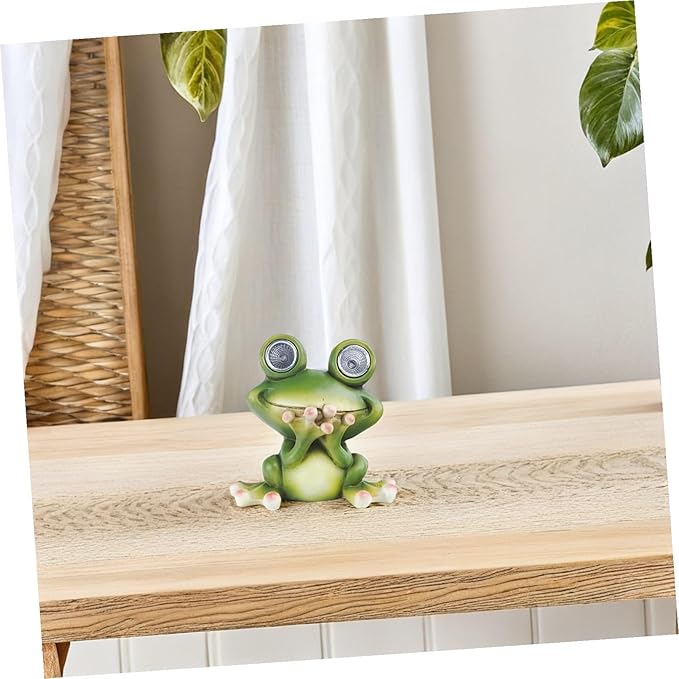 Happyyami Solar Garden Frog Statue Resin Animal Ornament with Solar Pathway Light Outdoor Decor and Easy to Install for Lawn Patio
