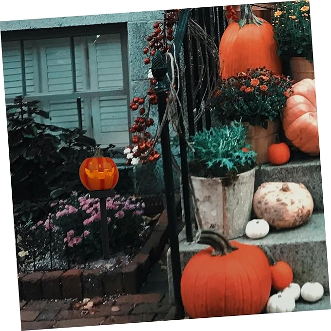 TOYANDONA Solar Powered Pumpkin Pathway Light Outdoor Garden Landscape Stake Lantern for Halloween Decoration Solar Path Lights for Patio Lawn Installation