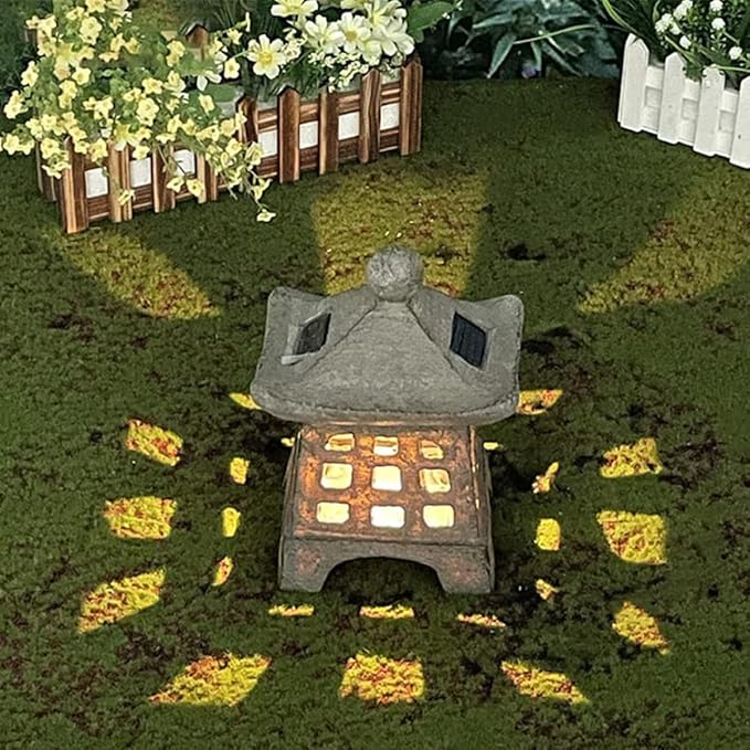 Solar Outdoor Garden Light Japanese Style Pagoda Resin Statue Solar Pathway Decor for Patio Lawn