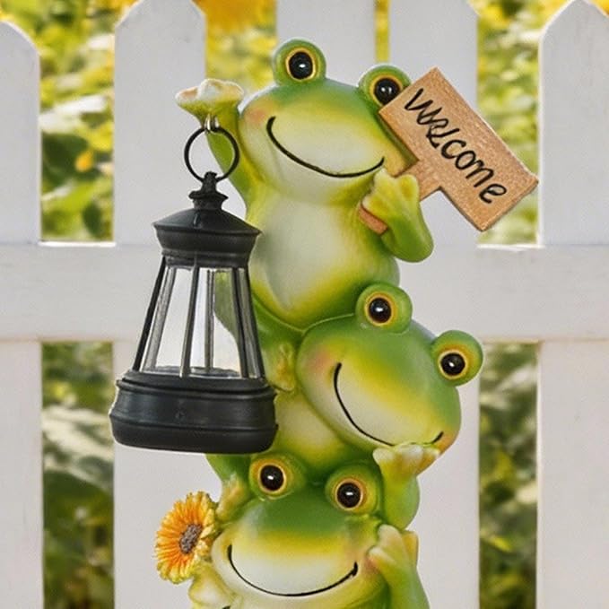 Solar Powered Frog Garden Decor with Lantern, 11.6 Inch Cute Outdoor Frog Statue LED Light – Automatic Solar Light | Lumora