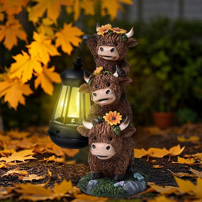 Solar Stacking Highland Three Cute Cow Garden Decor, Outdoor Statue Decorative Resin Light for Yard Decorations Lawn Patio Pathway