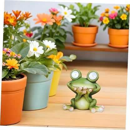 Happyyami Solar Garden Frog Statue Resin Animal Ornament with Solar Pathway Light Outdoor Decor and Easy to Install for Lawn Patio