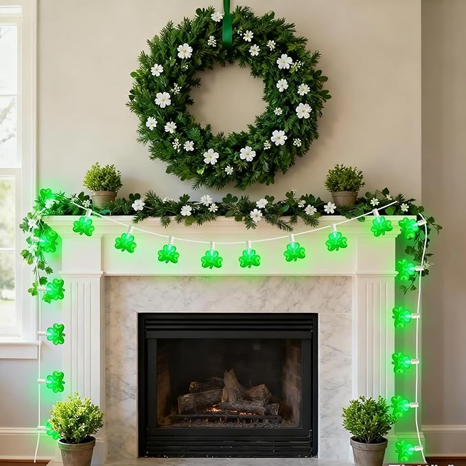 20Ft St Patrick's Day Lights Outdoor, Shamrock String Lights Plug in with 22 Shattproof LED Bulbs for Indoor and Outdoor Home Bar Garden Saint Patrick's Day Decor