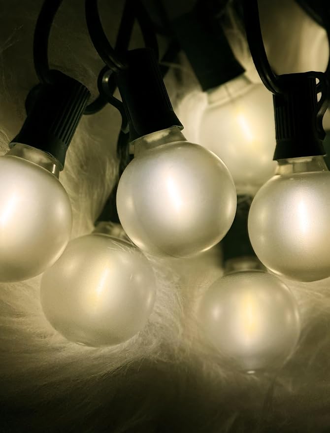 25Ft Christmas Outdoor String Lights, G40 Globe Lights with 27 0.6W Frosted Warm White Bulbs, Vintage Christmas Lights for Holiday Party Backyard Xmas Tree Wedding Garden Patio Porch Decor, Green Wire