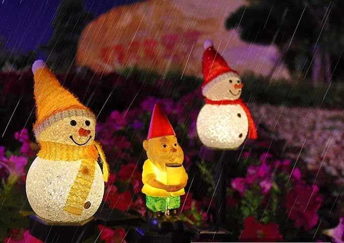 Outdoor Plastic Solar Lights Snowman Shape Solar Powered LED Lamp Waterproof Garden Light Decoration for Walkway Path Landscape Lawn Yard