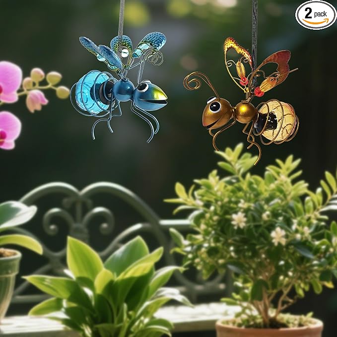 2 Pcs Waterproof Solar Hanging Bee Lights, Metal Bumblebee Figurine LED, Outdoor Garden Balcony Porch Spring Holiday Party Decoration