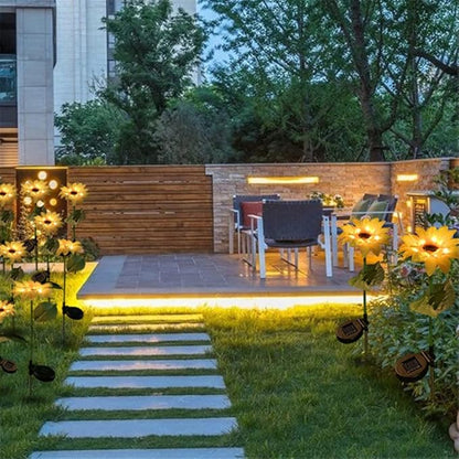 2 Pieces Sunflower Solar Light Single Head Lantern Solar Lights Simulation Sunflowers Outdoor Garden Lamp Suitable for Villa Park Courtyard (Pack of 2)