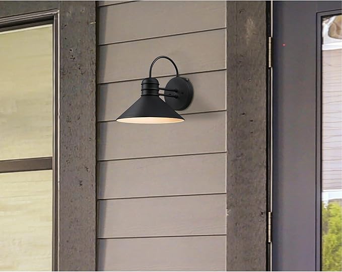 Westinghouse 6120500 Watts Creek Craftsman-Style One Light Outdoor Wall Fixture with Dusk to Dawn Sensor, Textured Black Finish