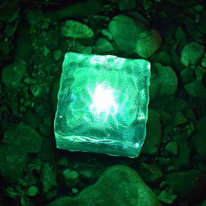 Solar Ice Cube Lights - Solar Brick Light LED Landscape Light Crystal Brick Light Outdoor Path Lights Waterproof for Outdoor Garden Patio Yard Lawn Pool Decoration (Green, 2pcs)
