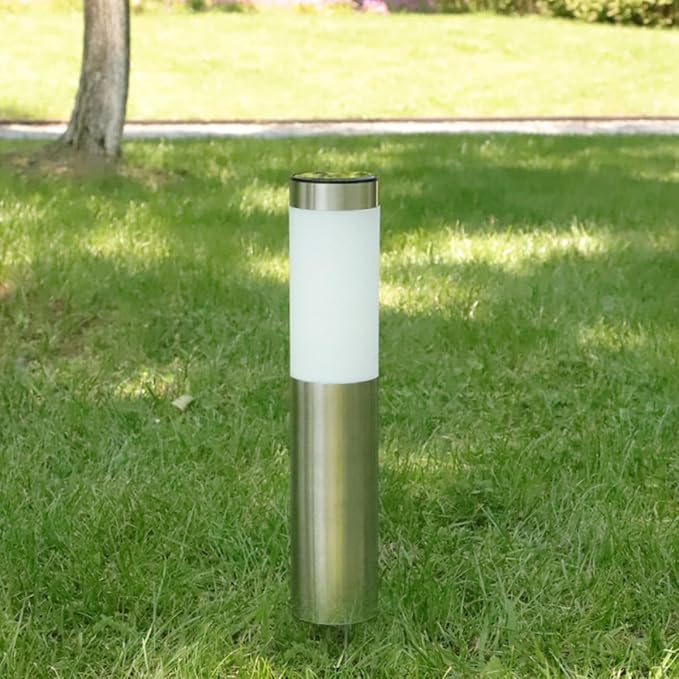 Solar LED Lawn Light Outdoor Waterproof Solar Garden Path Light with Silver Finish