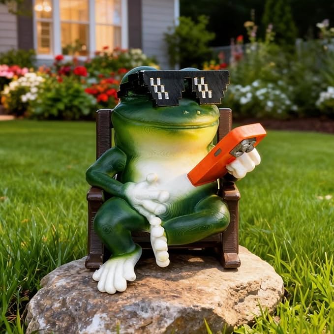 Solar Frog Garden Statue with LED Lights & Glowing Phone, Waterproof Outdoor Decor for Patio, Yard, Garden Decorations, Gift for Mom Grandma, Valentines Day Decorations, Birthday Gift for Women