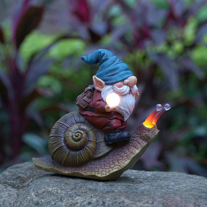 Gnome Garden Decor Statue Solar Gnomes Decorations for Yard with Lantern Light Outdoor Decorations Patio Birthday Gift for Mom Grandma