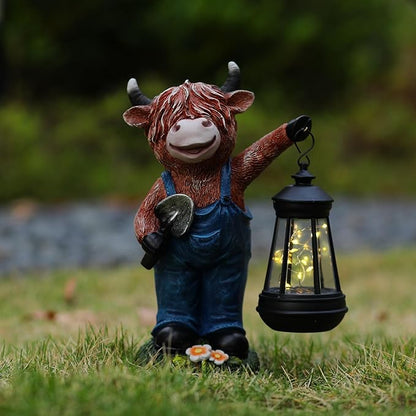 Highland Cow Garden Statue 10.4" with Solar Lantern， Decorative Farm Animal Figurine for Indoor Outdoor Home Patio Yard Lawn Ornament and Gift for Mom