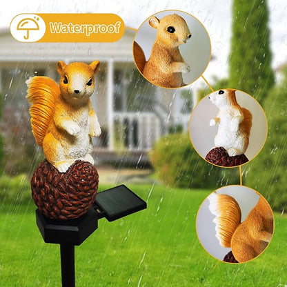 QH & Garden Solar Outdoor Lights Squirrel Garden Statues Decor，Resin Squirrel Solar Light Birthday Gifts for Mom- Waterproof Cute Animal Figurine Lights for Balcony, Yard, Lawn, Pathway, Walkway