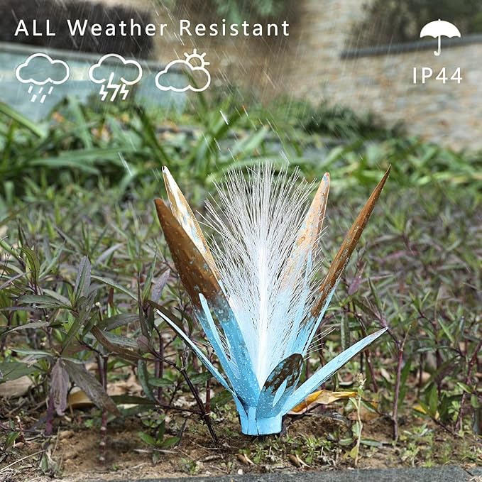 Metal Agave Lawn Garden Statue Decoration ， Metal AloeVera Solar Waterproof Light Stake，DIY Hand Painted Agave Rustic Sculpture Solar Light， with Color Variable Aloe Vera Art