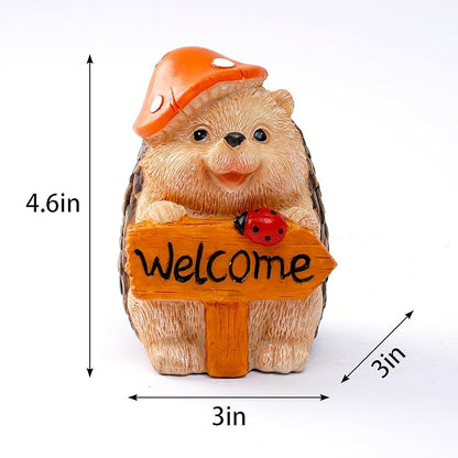 Garden Hedgehog Welcome Sign Statue with Mushroom Hat, Solar LED Ladybug Light, Outdoor Decorative Figurine 4.6in, Housewarming Gift for Patio,Yard,Lawn Ornament
