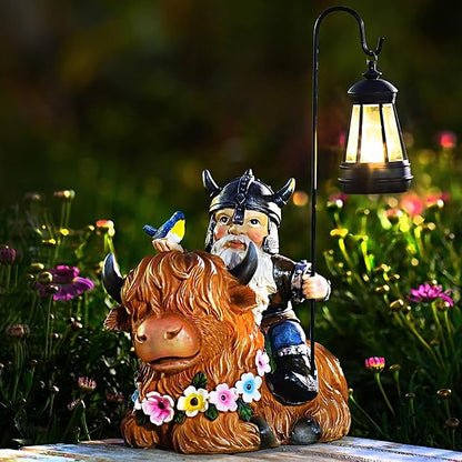Garden Gnome Outdoor Statue Highland Cow Decor for Yard Patio Lawn Porch Birthday Gifts for Women Men, Mother’s Day, Housewarming with Solar Light Gnome Decor for Outside