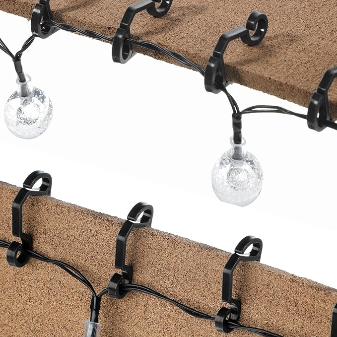 Marsui 500 Pieces Christmas Light Clips Outdoor Gutter Hooks Plastic Seasonal Weatherproof Clips Holiday Fence Hooks for Christmas Roof Tree Outside Hanging String Lights (Black)