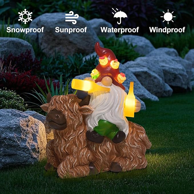 DKJOCKY Gnome Garden Decor Statue with Solar Light Lantern, Highland Cow Birthday Gifts for Women Mom Grandma, Funny Waterproof Resin Figurine Outdoor Decorations for Yard Patio Lawn Balcony Porch