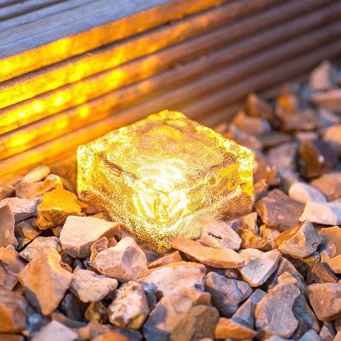 Solar Ice Cube Shaped Light, 2.8x2.8x2 inch Ice Cube Shaped Warm White Outdoor Solar Garden Decorative Lights for Walkway Pathway Backyard Christmas Decoration Parties (4 PCS)