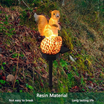 Solar Garden Lights, Squirrel Solar Powered LED Outdoor Decor Light, Resin Garden Waterproof Decorations with Stake, Outdoor Garden Animal Statue for Patio Lawn Yard (Squirrel)