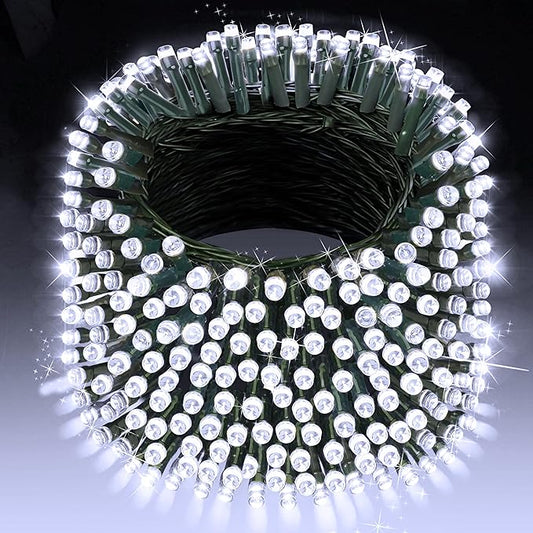 XURISEN 551FT 1400 LED String Lights Outdoor Green Wire Christmas Lights 8 Modes & Timer Waterproof Fairy Lights Plug in for Party, Wedding, Yard, Garden, Indoor/Outdoor Decorations(Cool White)