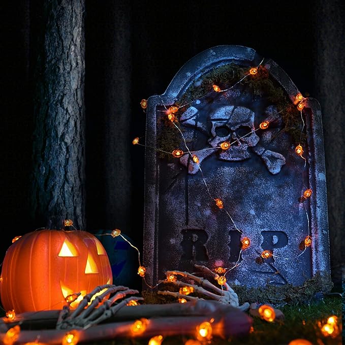 Halloween Pumpkin Lights, 2 Packs 13.5ft 40 LED Battery Operated Led Pumpkin String Lights, Waterproof Orange String Lights for Indoor/Outdoor, Wedding, Bedroom, Home, Window, Halloween Decorations