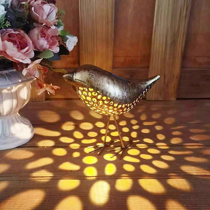 Solar Garden Bird Lights, 2-Pack Metal Decorative Figurines, Outdoor Path Lighting for Yard and Patio