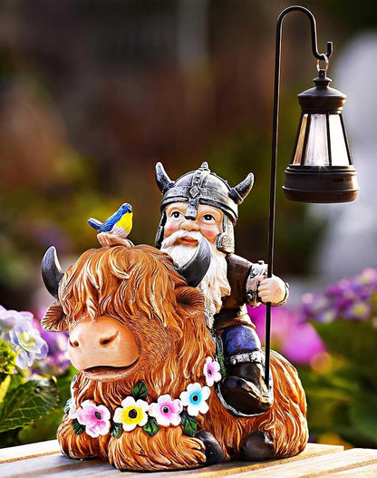 Garden Gnome Outdoor Statue Highland Cow Decor for Yard Patio Lawn Porch Birthday Gifts for Women Men, Mother’s Day, Housewarming with Solar Light Gnome Decor for Outside