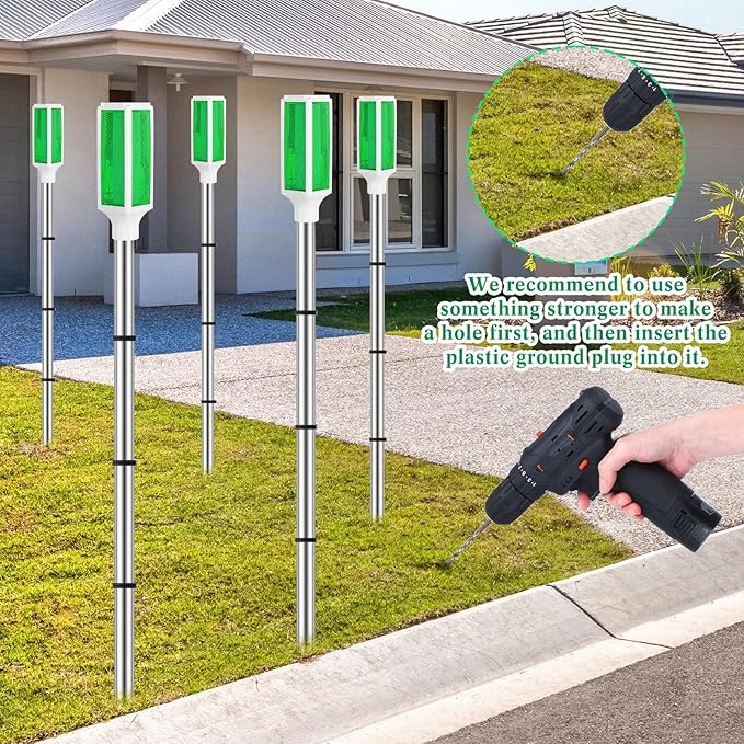 Macarrie 4 Pcs Solar Powered Driveway Markers Reflective Lights Driveway Reflectors on Poles for Snow Road Outdoor Yard Entrance (Green)