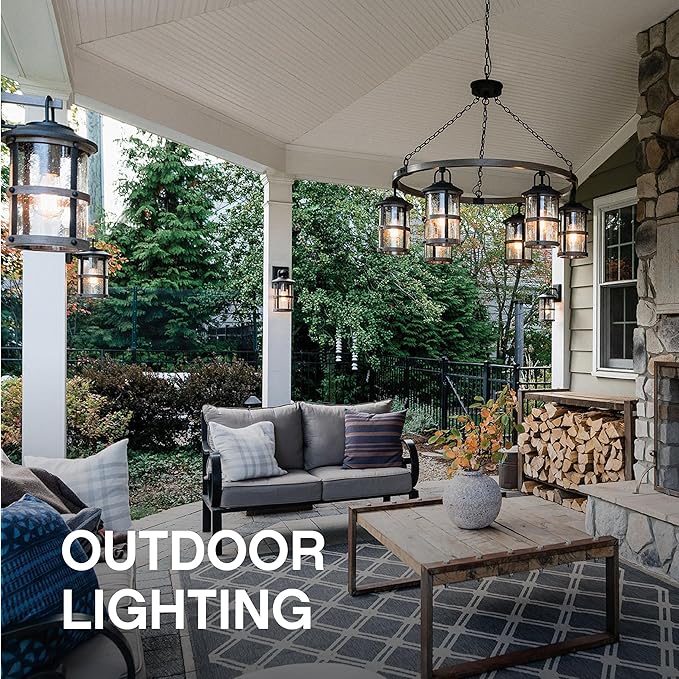 Hinkley Freeport 1804BK Small Outdoor Wall Mount Lantern - New England Design, Cast Aluminum, Clear Seedy Glass - Black